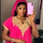 Gandoura Moderne en Crêpe avec Foulard Assorti – Taille Standard