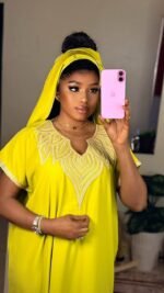 Gandoura Moderne en Crêpe avec Foulard Assorti – Taille Standard – Image 3