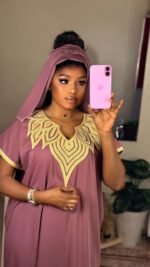 Gandoura Moderne en Crêpe avec Foulard Assorti – Taille Standard – Image 4