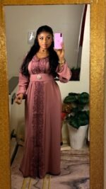 Caftan Marocain Femme Taille Standard – Image 4