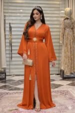 Caftan avec une coupe parfaite pour les fêtes et les occasions