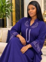 Gandoura Femme Élégante avec Foulard – Tissu Crêpe Doux & Broderies Raffinées – Image 4