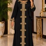 Caftan Marocain Femme en Crêpe Doux – Broderies Dorées Artisanales