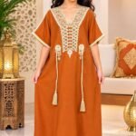 Gandoura Fille & Fillette (2 à 16 Ans) – Broderies Dorées & Pompons