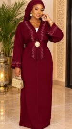 Caftan Marocain Moderne – Tissu Crêpe Fluide & Ceinture Ornementale – Image 3
